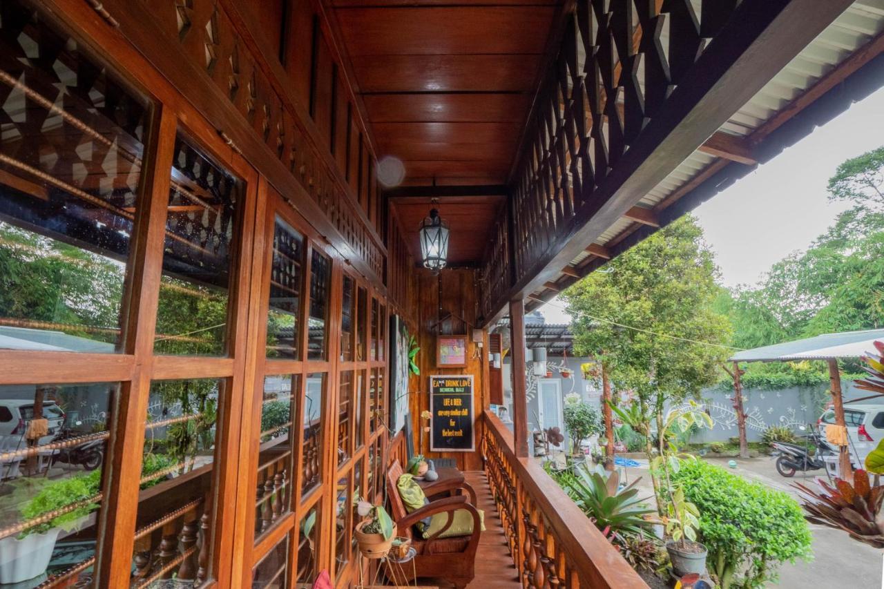 Rumah Kayu Sulawesi Antique Bedugul  Exteriör bild