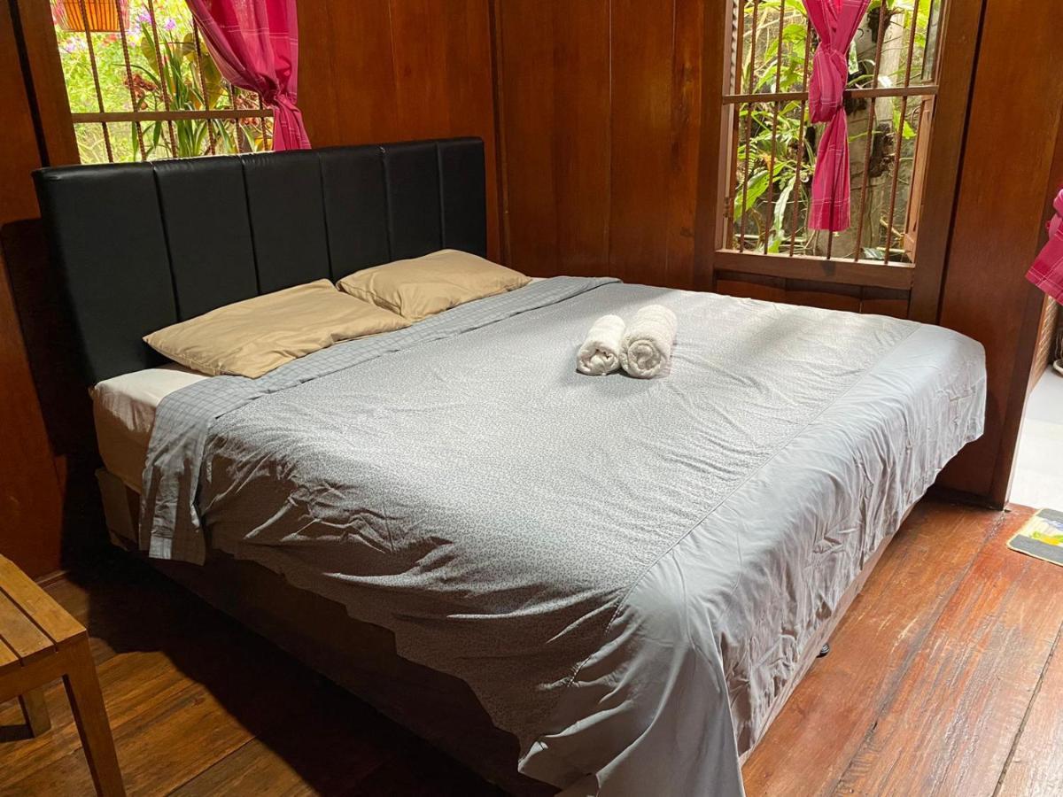 Rumah Kayu Sulawesi Antique Bedugul  Exteriör bild