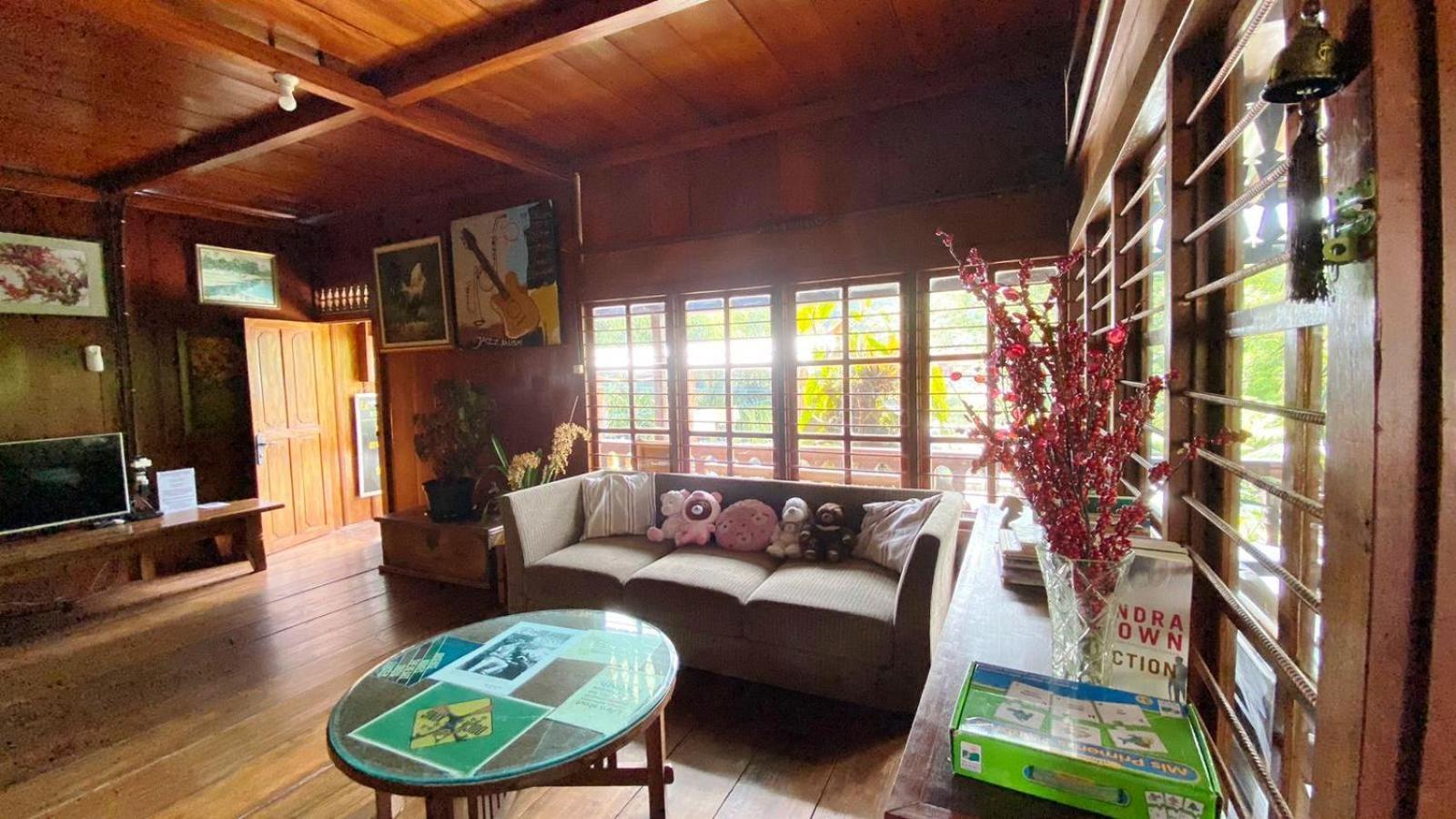 Rumah Kayu Sulawesi Antique Bedugul  Exteriör bild