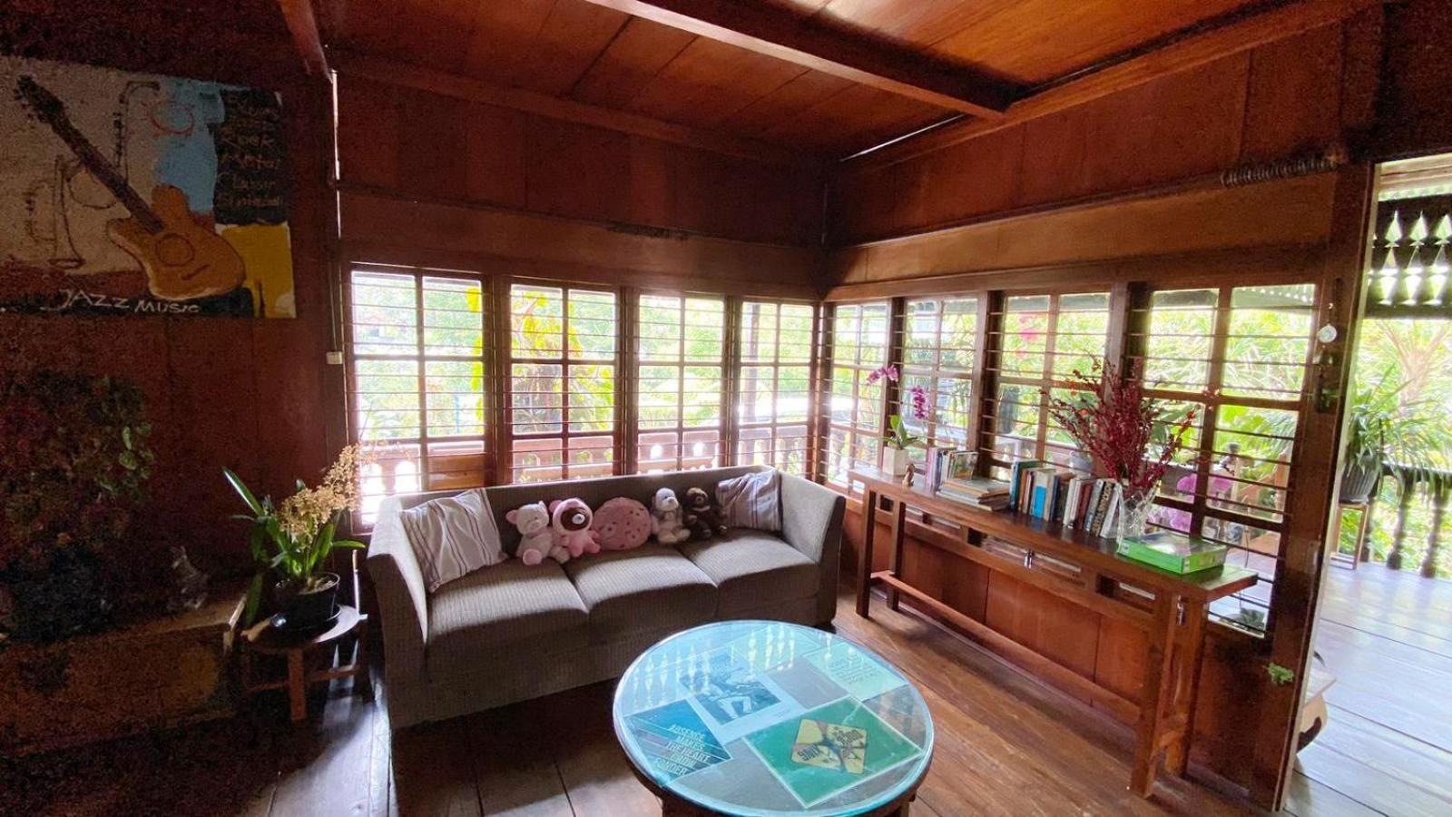 Rumah Kayu Sulawesi Antique Bedugul  Exteriör bild