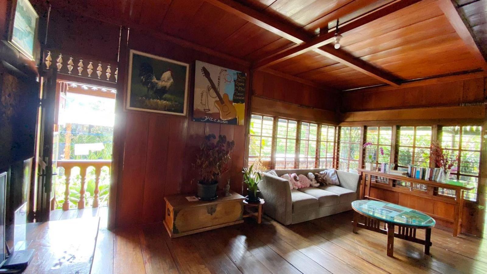 Rumah Kayu Sulawesi Antique Bedugul  Exteriör bild