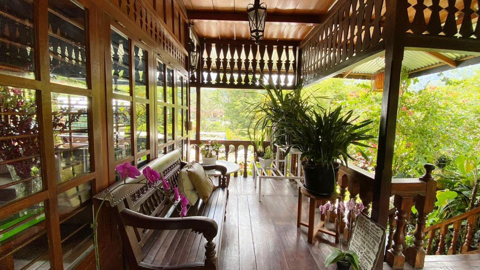 Rumah Kayu Sulawesi Antique Bedugul  Exteriör bild